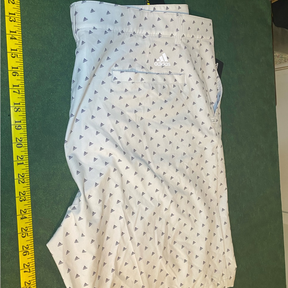 NWT ADIDAS White Golf Shorts- size 40 ⛳️ - Picture 3 of 6